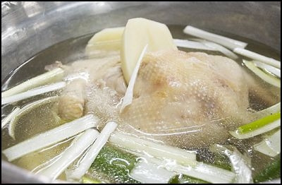 동대문닭한마리칼국수 이미지