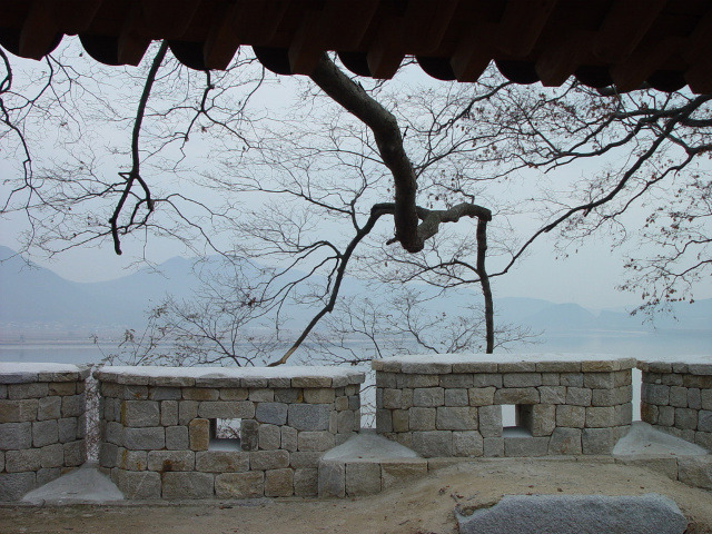 �̹����� Ŭ���ϸ� ������ ���� �� �ֽ��ϴ�.